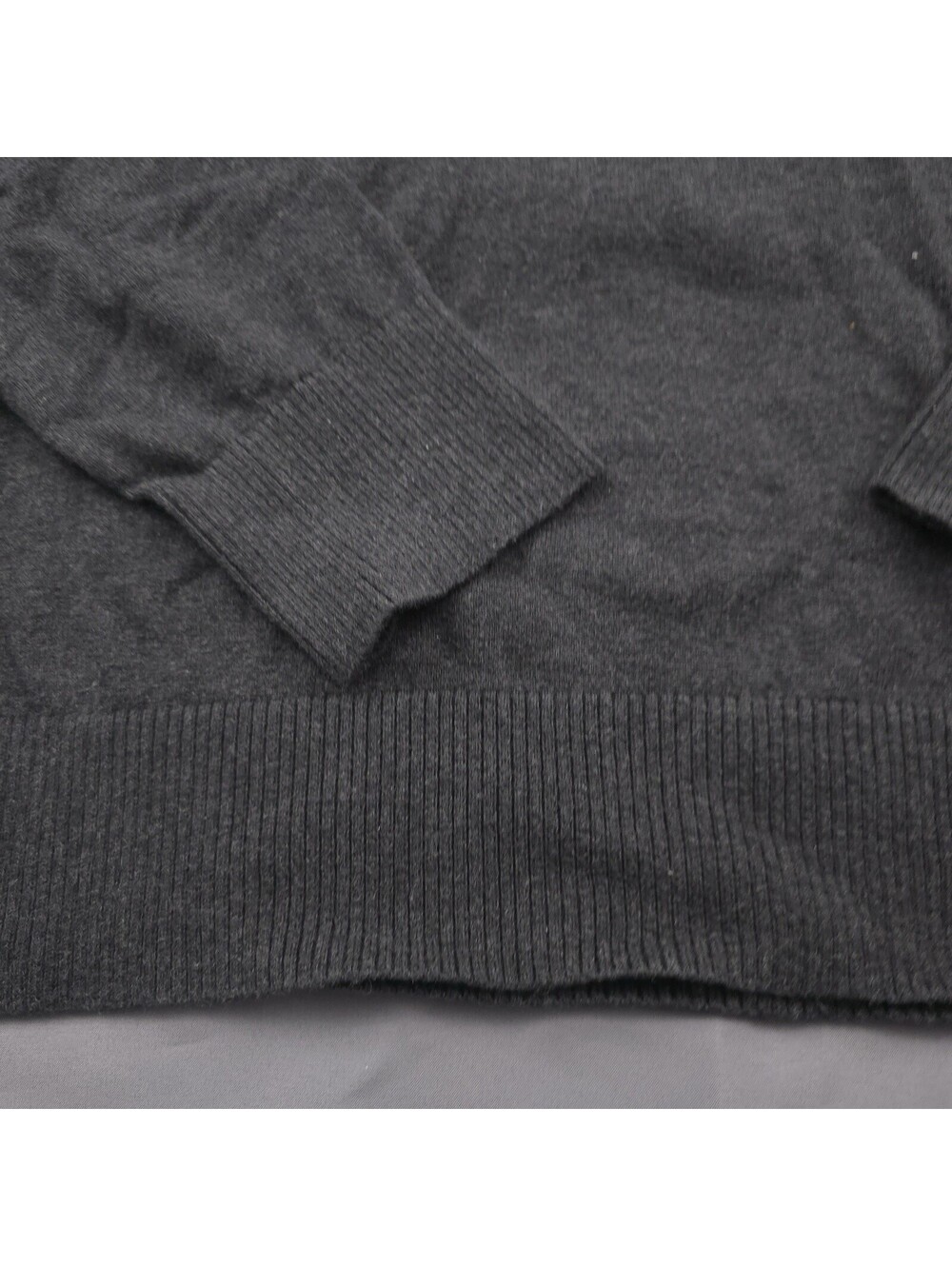 Abercrombie Fitch Men Charcoal V Neck Sweater Cashmere Wool Blend L Muscle Fit - Picture 3 of 7